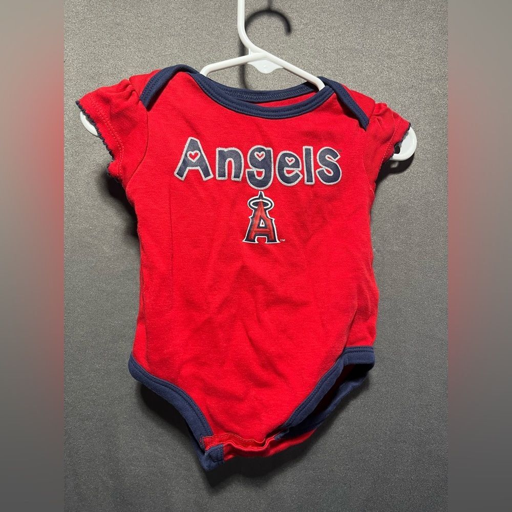 Angels Genuine Merchandise - Bodysuit - Girls - Red - 6-9M - New.